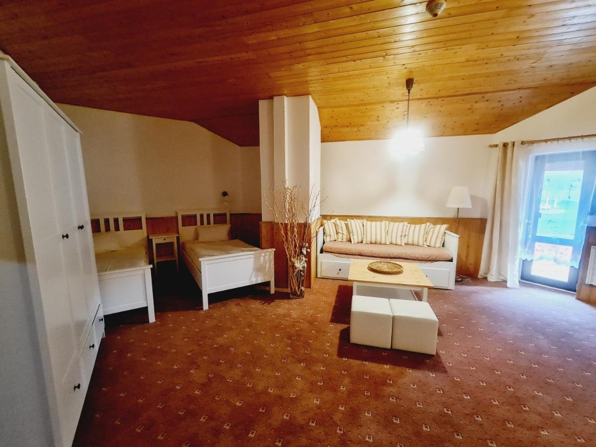 Garni Hotel Asas*** موست المظهر الخارجي الصورة