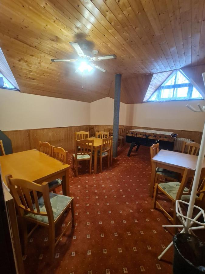 Garni Hotel Asas*** موست المظهر الخارجي الصورة