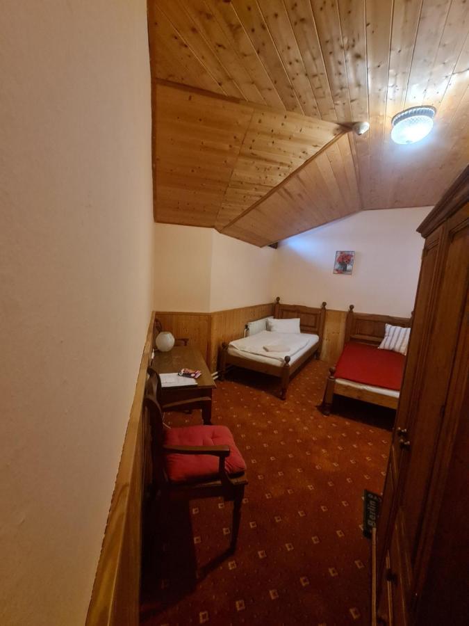 Garni Hotel Asas*** موست المظهر الخارجي الصورة