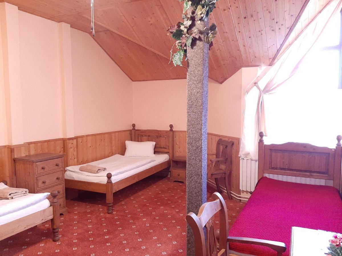 Garni Hotel Asas*** موست المظهر الخارجي الصورة