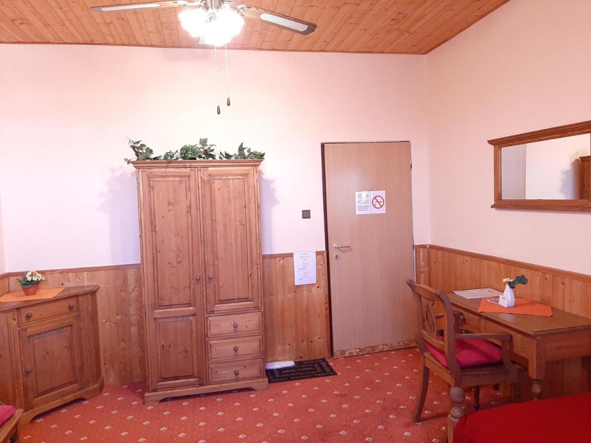 Garni Hotel Asas*** موست المظهر الخارجي الصورة