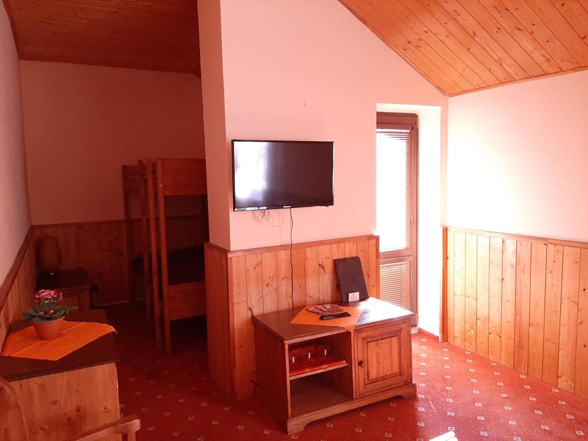 Garni Hotel Asas*** موست المظهر الخارجي الصورة