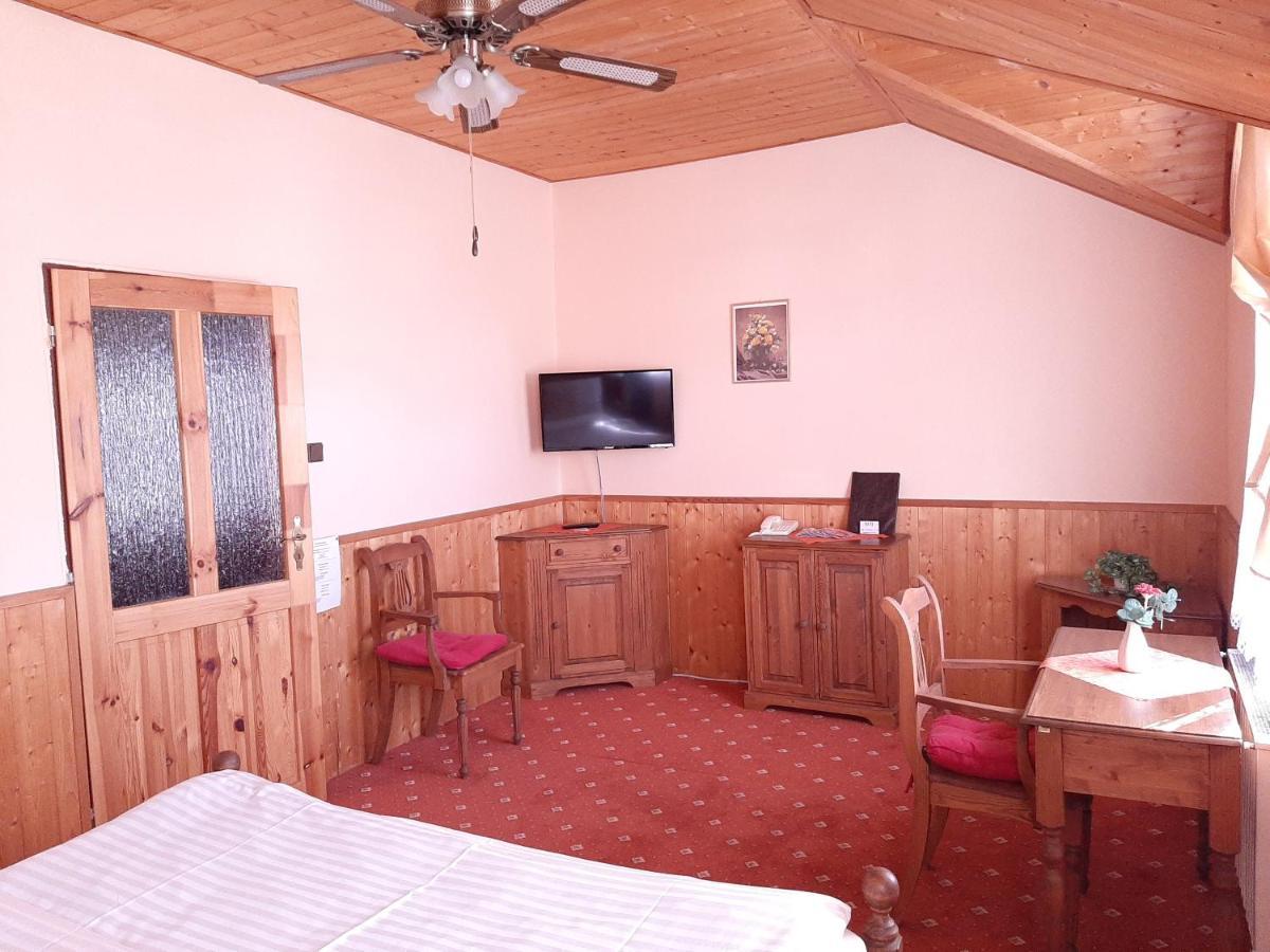Garni Hotel Asas*** موست المظهر الخارجي الصورة