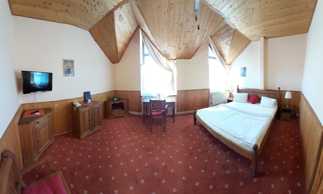 Garni Hotel Asas*** موست المظهر الخارجي الصورة